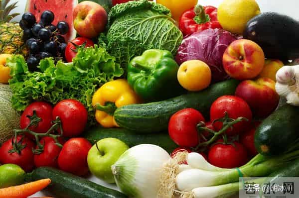 中国蔬菜为啥这么便宜？一个让人破防的视角