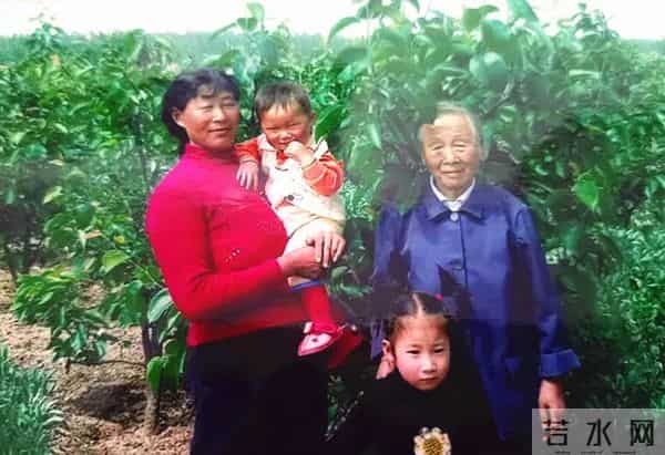 【今日头条】射阳县长荡镇胜利桥村:百岁寿星映家风 孝道如歌润小镇