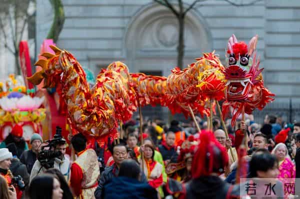 只要中国内部不出现问题，现如今的中国，已经无人能够撼动