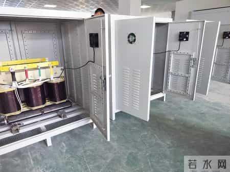 马斯克预言成真！全球争抢的不是芯片，而是中国20万一台的变压器