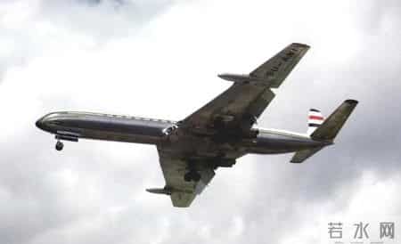 为什么飞机宁愿使用上百万颗铆钉，也不用焊接？