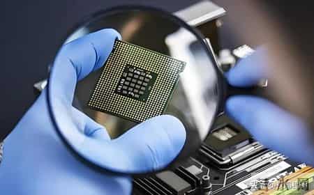 国产芯片迎来双突破，两大巨头联手打破垄断，卡脖子时代即将翻篇