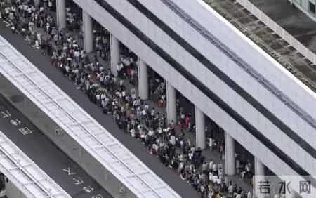 《我和我的祖国》大火：世界还是那个世界，中国已不再是那个中国