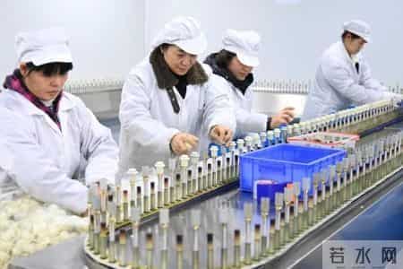 冲上热搜！中国化妆品在韩国火了